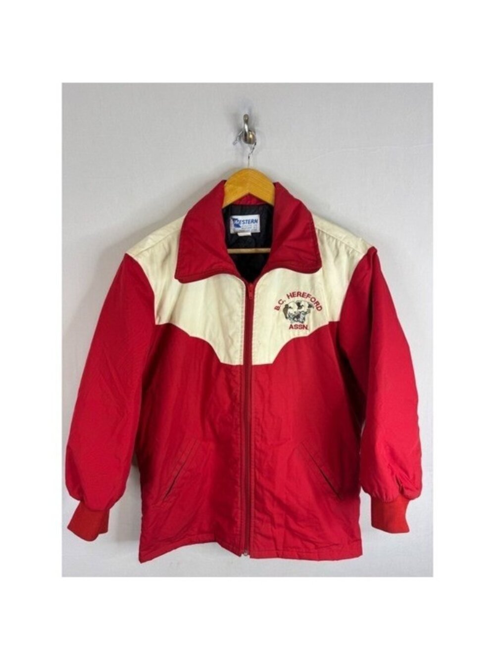 Vintage Western Athletic BC Hereford Assn Bomber Jacket Red Cream Mens 38